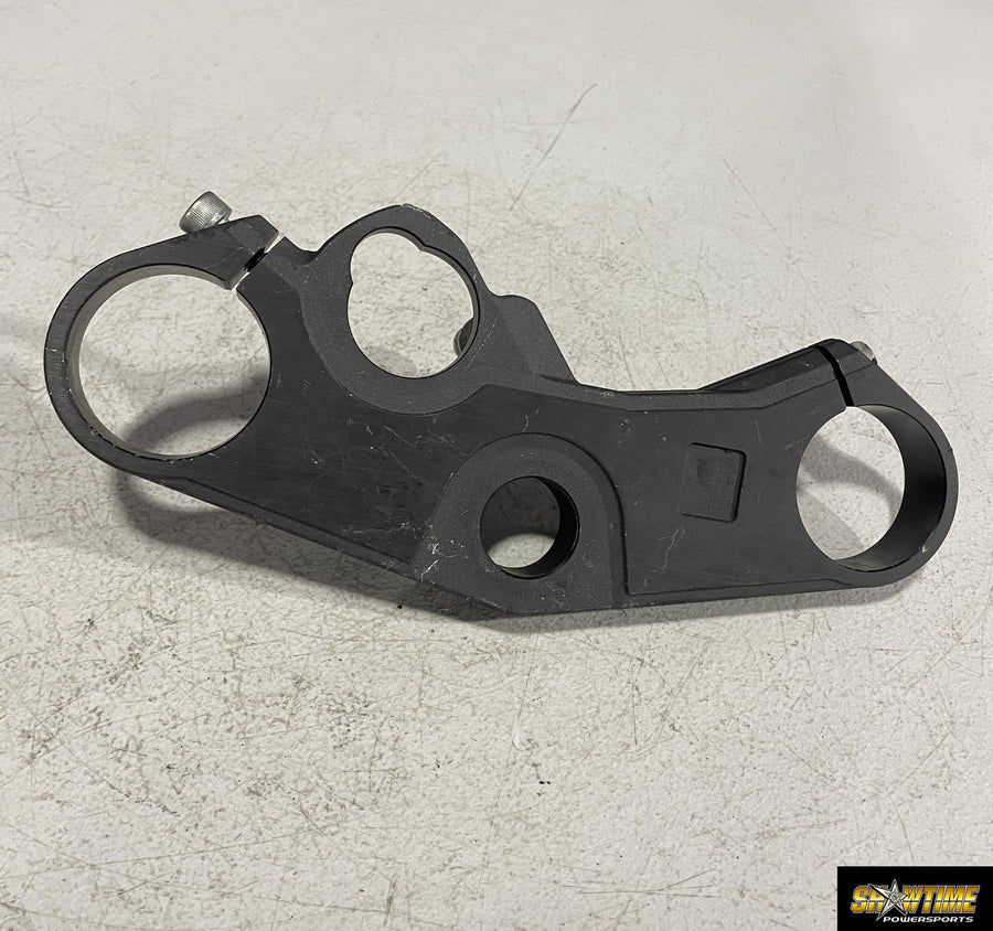 06-07 SUZUKI GSXR600 FORKS UPPER TRIPLE TREE CLAMP 51311-01H00