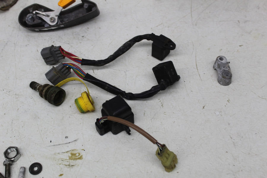 04-19 Kawasaki Jet Ski Stx15f Parts Hardware lever oil tank module