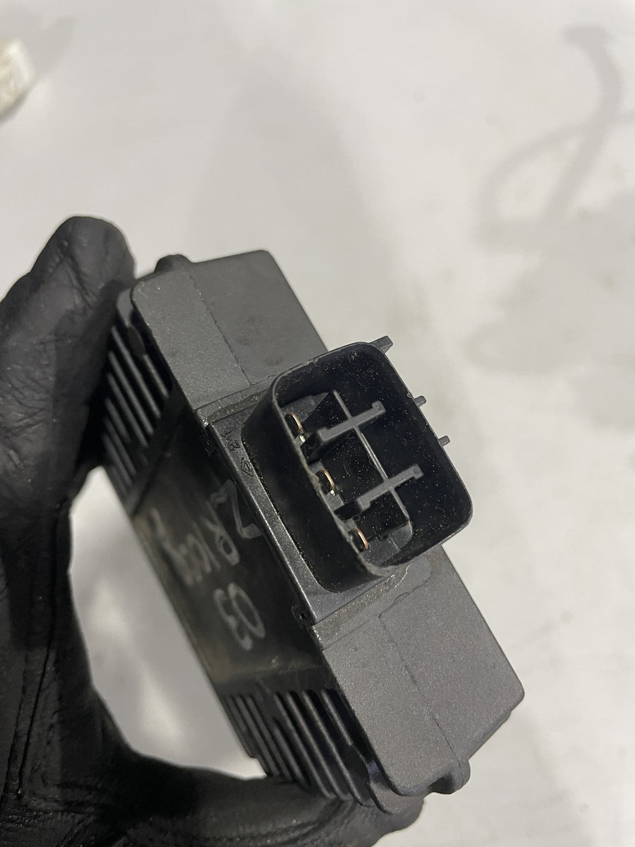 03-06 KAWASAKI Z1000 RECTIFIER VOLTAGE REGULATOR 21066-1127