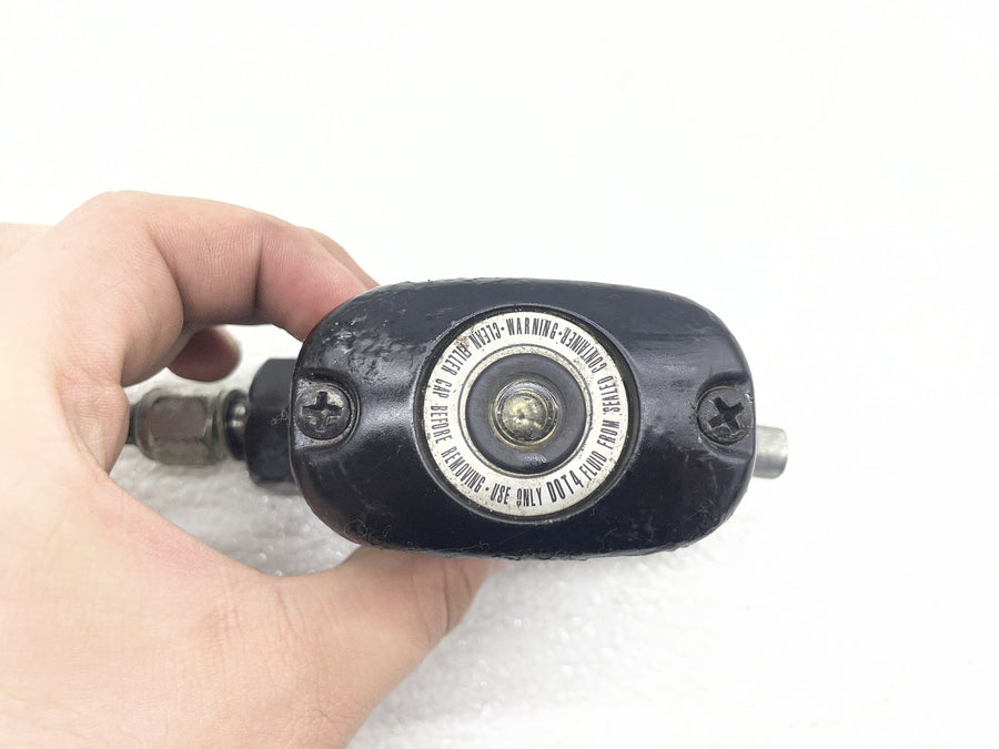 06-11 HARLEY-DAVIDSON DYNA LOW RIDER FXDL REAR BACK BRAKE MASTER CYLINDER