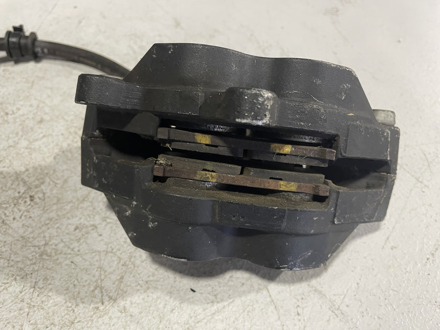 00-03 SUZUKI GSXR750 RIGHT LEFT FRONT BRAKE CALIPER PAIR CALIPERS MASTER CYLINDE