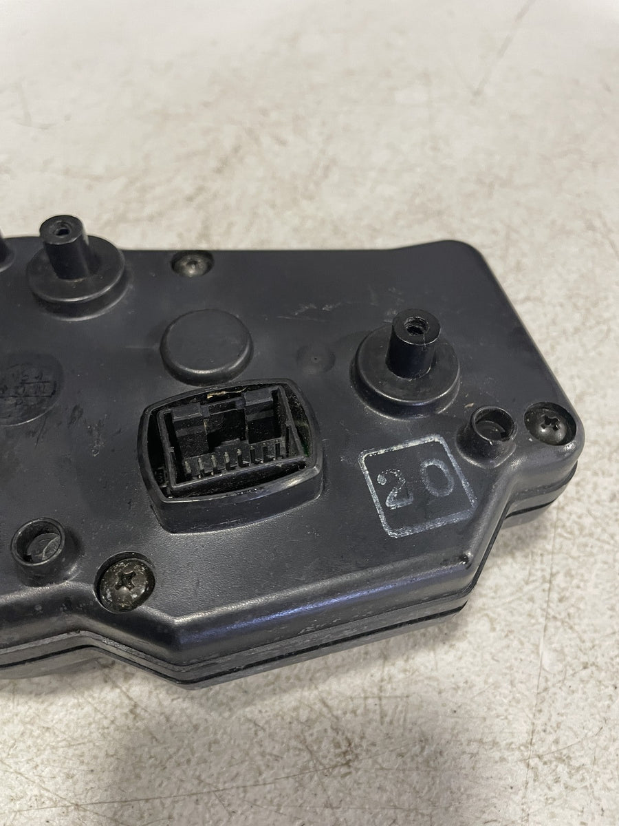 99-02 YAMAHA YZF R6 SPEEDO TACH GAUGES DISPLAY CLUSTER SPEEDOMETER TACHOMETER