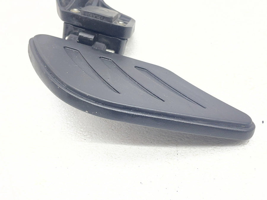 12-17 VICTORY CROSS COUNTRY TOUR LEFT REAR PASSENGER FOOT BOARD MOUNT 5137787