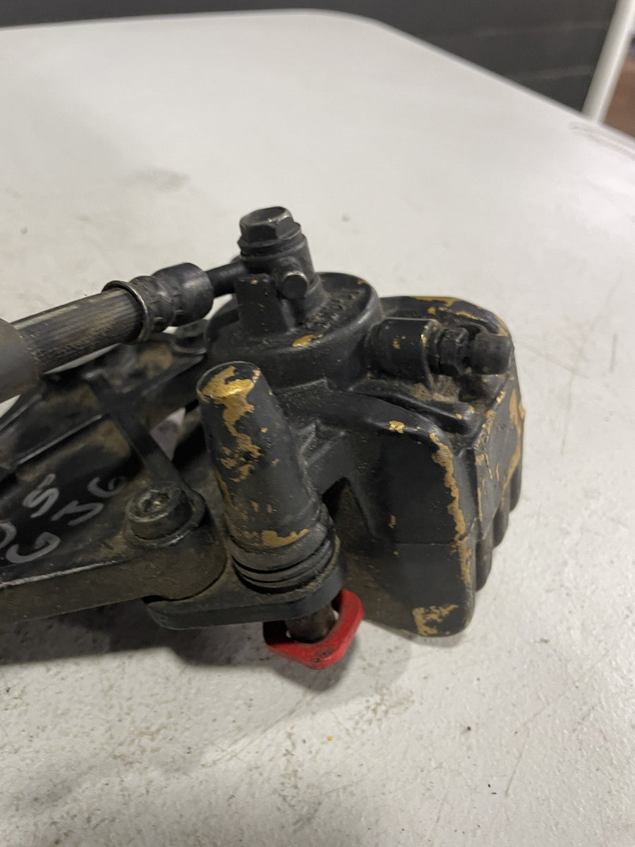 05-06 KAWASAKI NINJA ZX6R ZX636C REAR BACK BRAKE CALIPER W MOUNT BRACKET