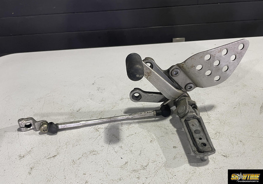 98-99 KAWASAKI NINJA ZX9R LEFT REARSET REAR SET FOOT PEG W SHIFTER