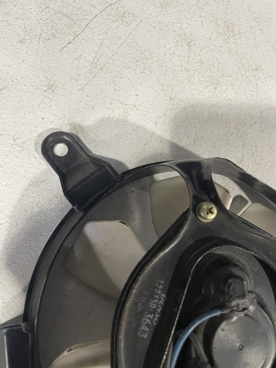 99-04 TRIUMPH SPRINT ST 955 ENGINE RADIATOR COOLING FAN
