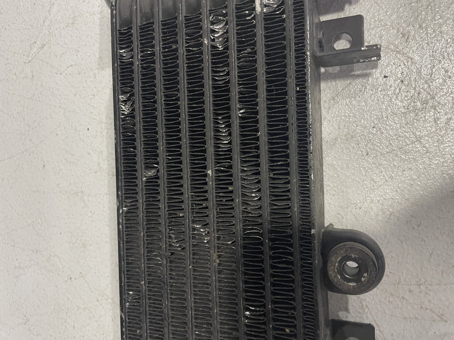 99-04 TRIUMPH SPRINT ST 955 ENGINE MOTOR OIL COOLER  T2101515