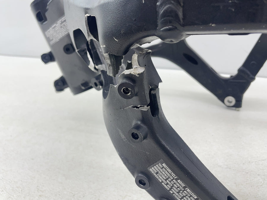 11-26 SUZUKI GSXR750 GSXR600 FRAME CHASSIS STPSS 38 DAMAGE