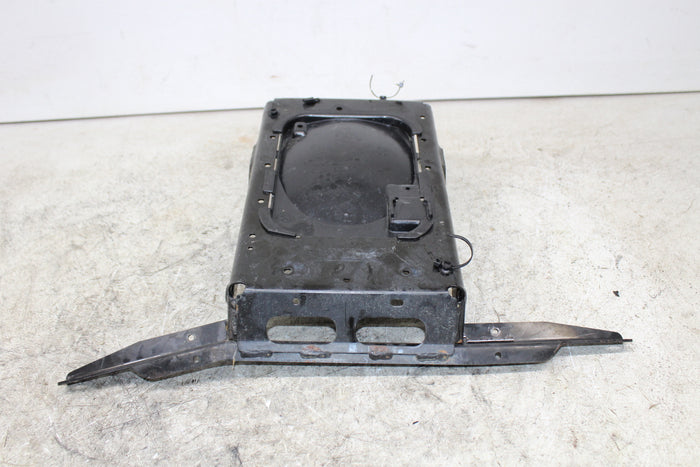 2016 VICTORY CROSS COUNTRY TOUR REAR FENDER BRACKET