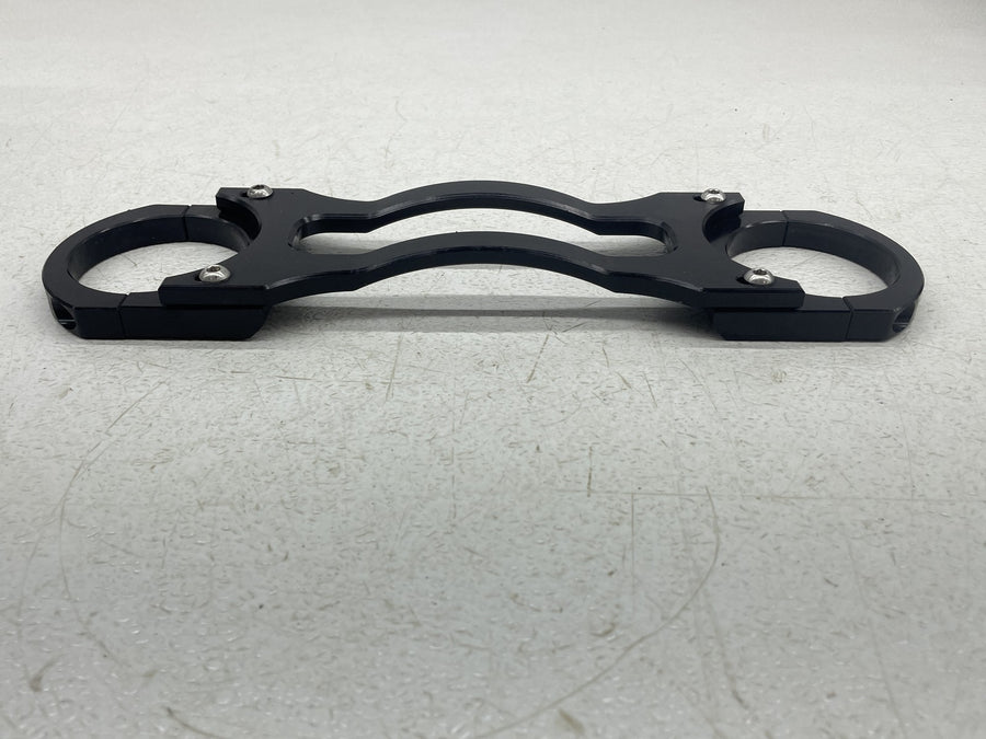 07-09 HARLEY-DAVIDSON SOFTAIL NIGHT TRAIN FXSTB FRONT FORK BRACE MOUNT BRACKET
