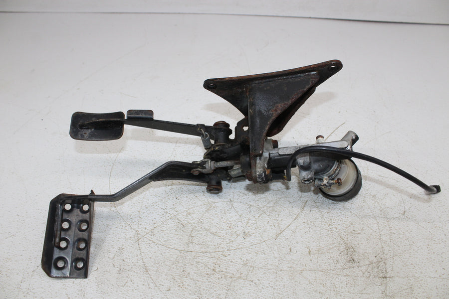 2016 YAMAHA VIKING 700 YXM700DH 4X4 FI FRONT MASTER AND PEDAL ASSEMBLY
