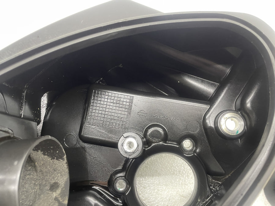 24-26 HARLEY-DAVIDSON ROAD GLIDE FLTRX AIR CLEANER FILTER BOX