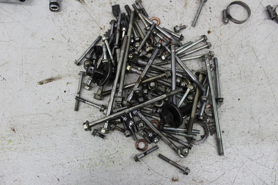 2004 HONDA VTX1300C ENGINE MOTOR PARTS AND HARDWARE NUTS BOLTS GEARS
