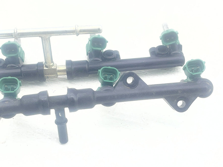 11-15 KAWASAKI NINJA ZX10R MAIN SECONDARY FUEL INJECTORS RAIL SET