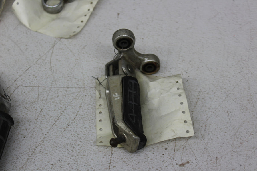YAMAHA PEG LOT XJ1100 FZR600