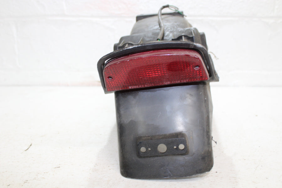 1986 HONDA MAGNA 700 VF700C REAR BACK WHEEL FENDER  UNDERTAIL UNCUT TAILIGHT