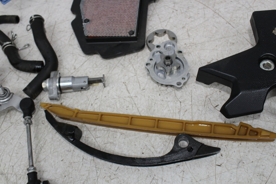 18-23 KAWASAKI NINJA 400 ENGINE PARTS HARDWARE BOLTS OIL PUMP BALANCE FILTER