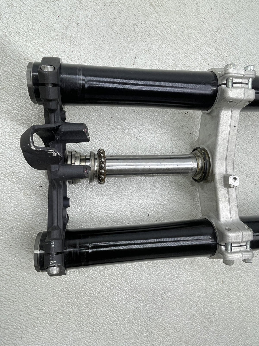 19-23 KAWASAKI NINJA ZX6R ZX636 FRONT END FORKS SUSPENSION TRIPLE TREE STRAIGHT