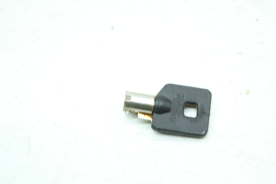 12-16 HARLEY-DAVIDSON ELECTRA GLIDE ULTRA FLHTCU SADDLEBAG KEY LOCK SET