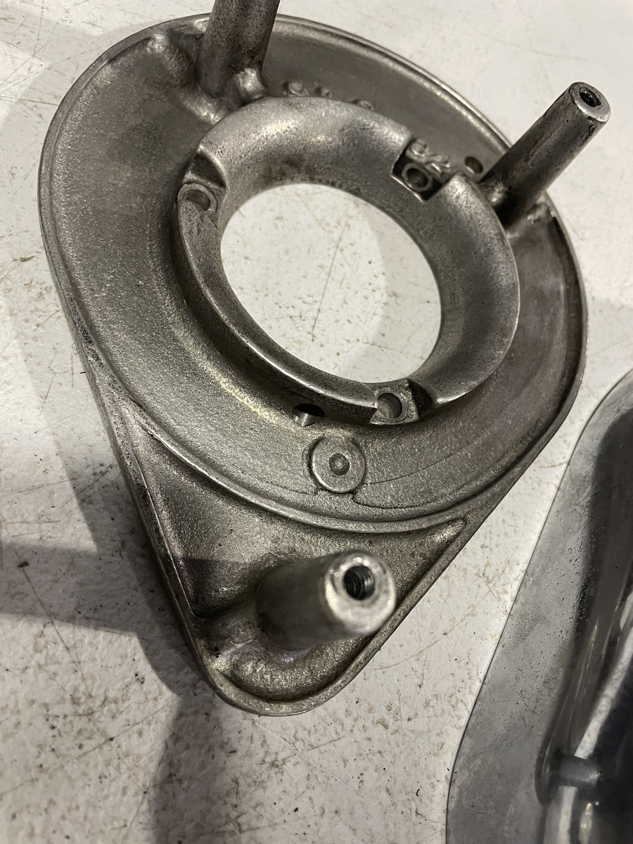 1999 HARLEY-DAVIDSON SOFTAIL AIR CLEANER FILTER BOX COVER BACKING PLATE
