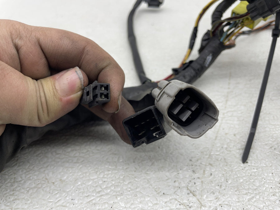 06-07 SUZUKI GSXR600 MAIN ENGINE WIRING HARNESS MOTOR WIRE LOOM