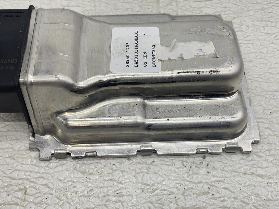 21-24 DUCATI SUPERSPORT 950 S OEM ECU CDI ECM ENGINE CONTROL COMPUTER 28643071D