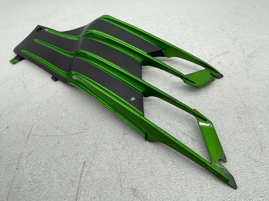 12-25 KAWASAKI NINJA ZX14R LEFT SIDE FAIRING COWL INSERT