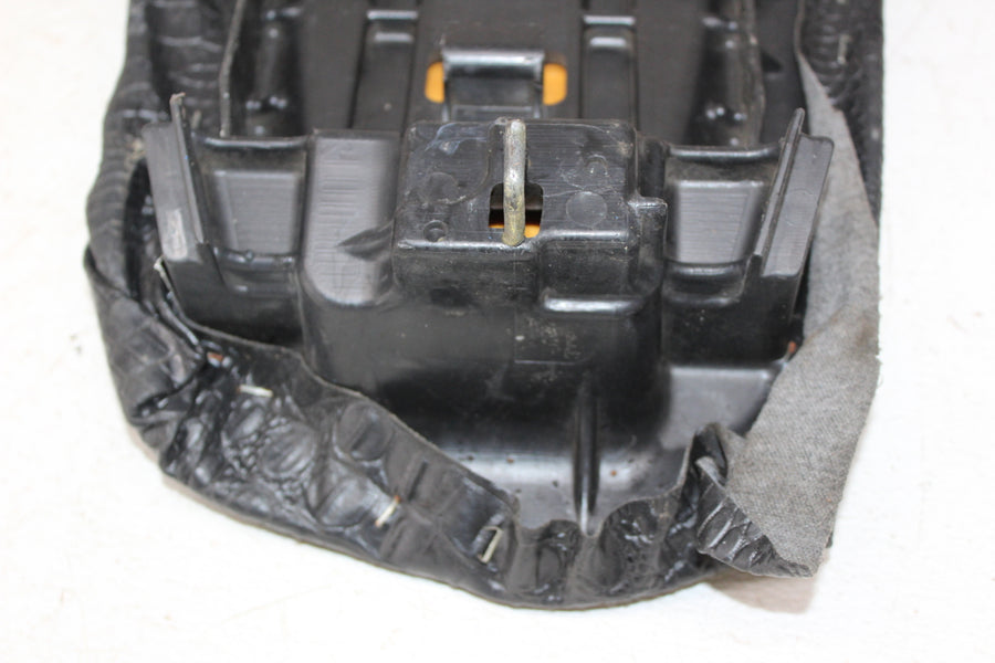 2000 HONDA CBR929RR REAR BACK PASSENGER TANDEM SEAT PAD SADDLE PILLION