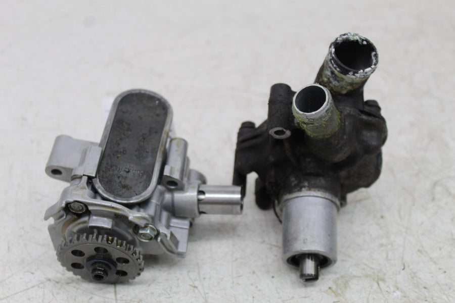 97-03 HONDA SHADOW ACE 750 VT750C ENGINE WATER COOLANT OIL PUMP