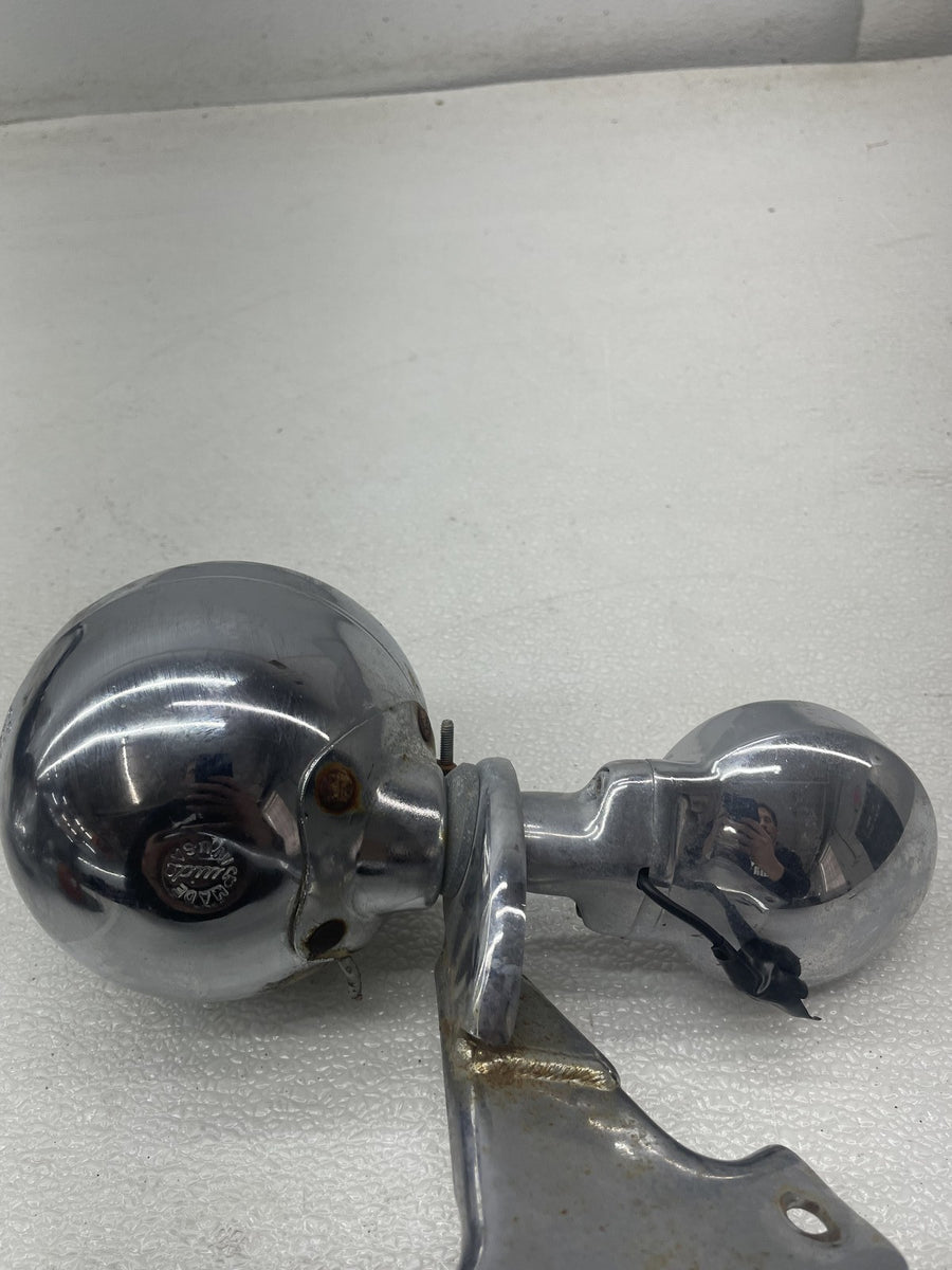 81 HARLEY-DAVIDSON TOUR GLIDE FLT FRONT LEFT RIGHT TURN SIGNALS LIGHT FOG LIGHTS