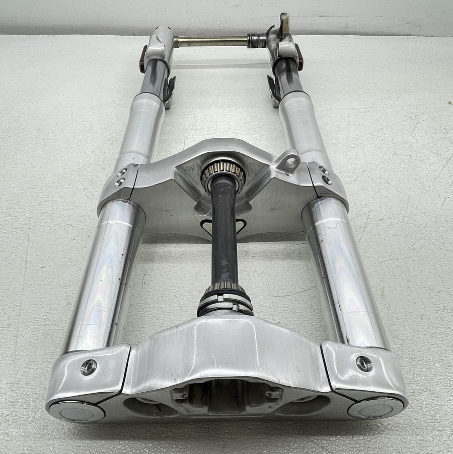 04-06 VICTORY KINGPIN FRONT FORKS SHOCK SUSPENSION TRIPLE TREE STRAIGHT