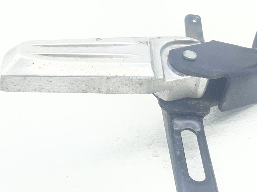 2011 HONDA PCX125 FRONT FOOT RESTS PEGS STEPS SET PAIR