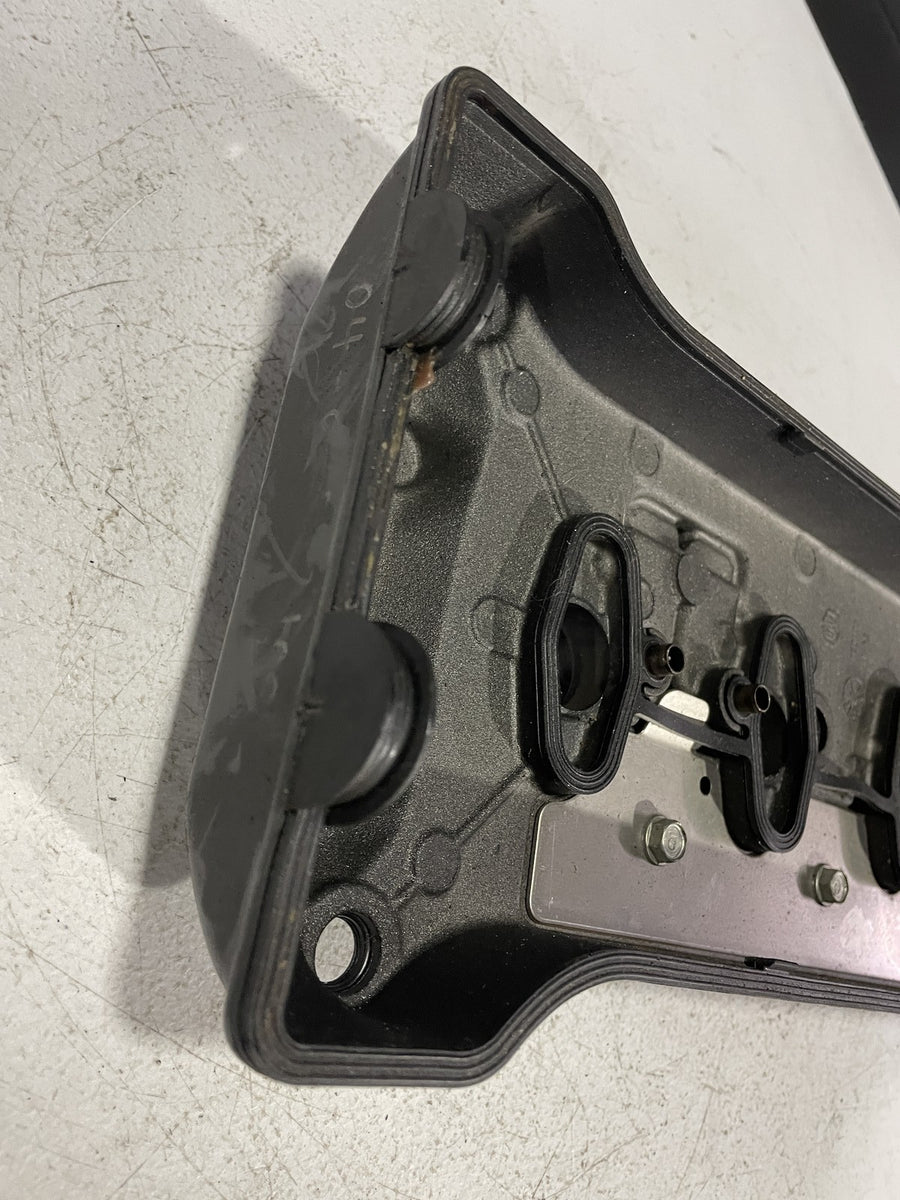 04-05 HONDA CBR1000RR ENGINE TOP END CYLINDER HEAD COVER