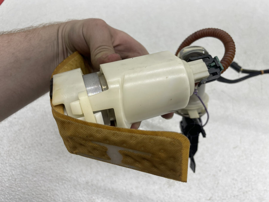 06-11 HARLEY-DAVIDSON DYNA LOW RIDER FXDL FUEL GAS PUMP