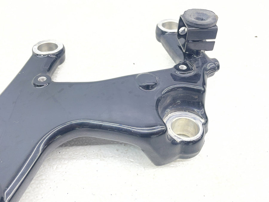 23-25 HARLEY-DAVIDSON NIGHTSTER RH975S LEFT RIGHT  FRAME COVER SUPPORT BRACKETS