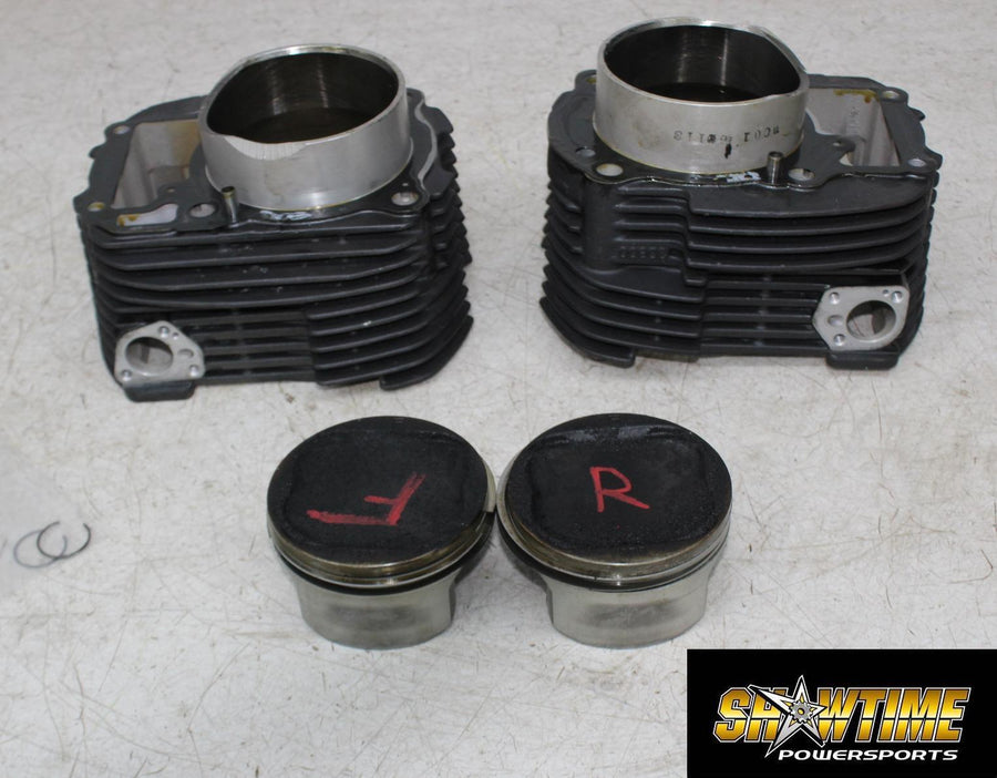 07 YAMAHA V STAR 1300 XVS1300 ENGINE FRONT REAR CYLINDERS PISTONS BLOCK (READ)