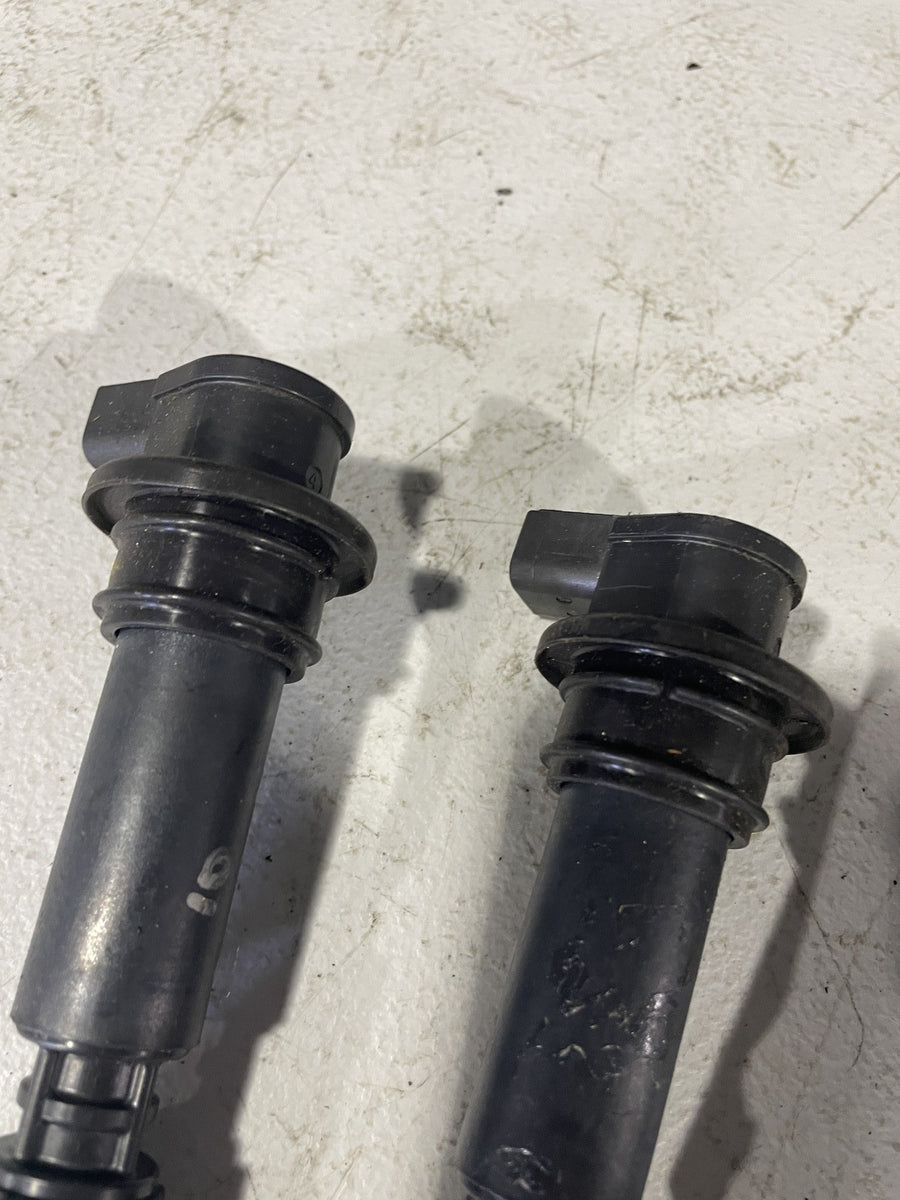 2010 TRIUMPH SPRINT ST 1050 IGNITION COILS COIL SPARK PLUG CAPS