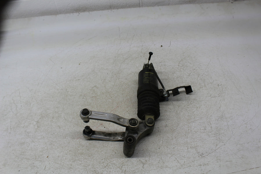 1985 KAWASAKI NINJA 600R ZX600A REAR BACK SHOCK SUSPENSION W/ BRACKET