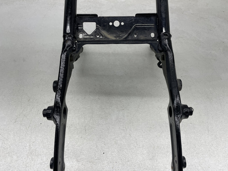 12-16 HARLEY-DAVIDSON ROAD GLIDE SPECIAL FLTRXS REAR BACK FENDER SUBFRAME
