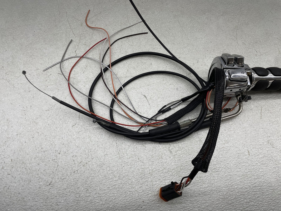 01-06 HARLEY-DAVIDSON SOFTAIL STANDARD FXSTI CHROME RIGHT CONTROL SWITCH