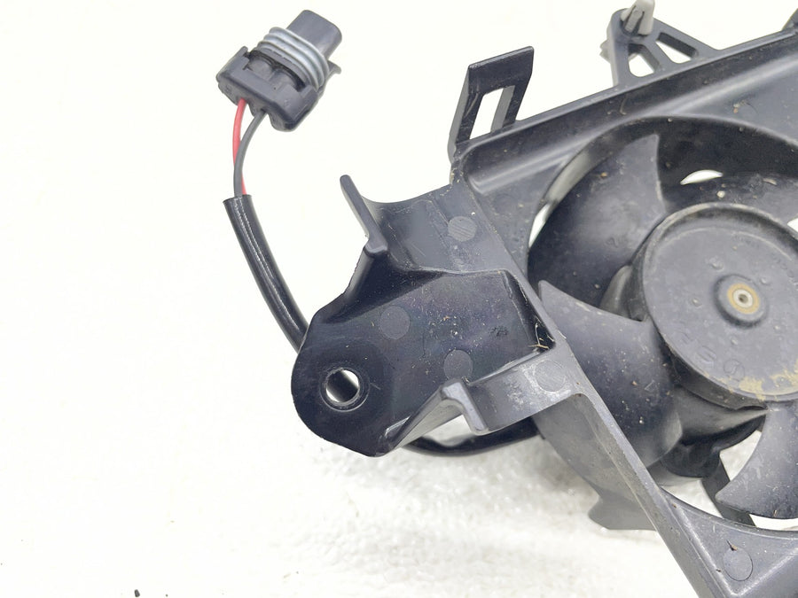 17-23 HARLEY-DAVIDSON ELECTRA GLIDE ULTRA LIMITED RIGHT ENGINE RADIATOR FAN