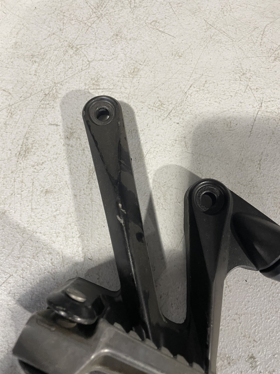 06-11 KAWASAKI NINJA ZX14 REAR BACK PASSENGER PEG SET PAIR