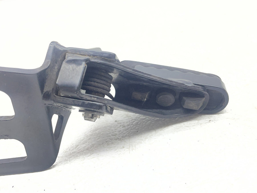 11-15 BMW G650 GS G650GS LEFT RIGHT FRONT FOOT RESTS PEGS STEPS SET PAIR