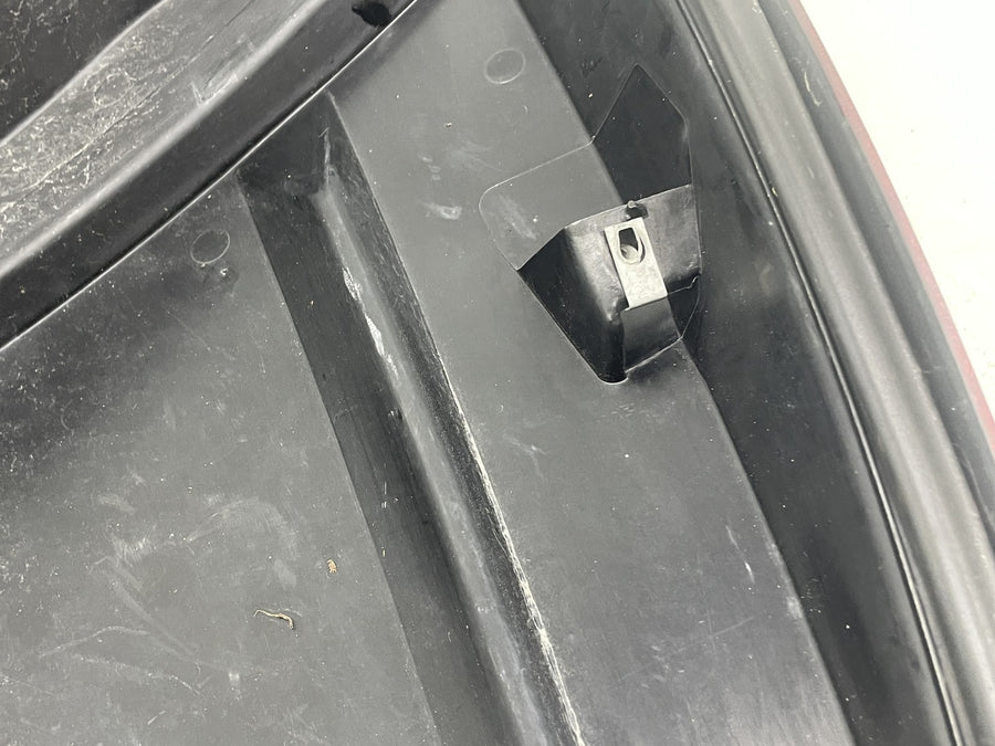 12-17 VICTORY CROSS COUNTRY TOUR REAR TRUNK COMPARTMENT LID COVER