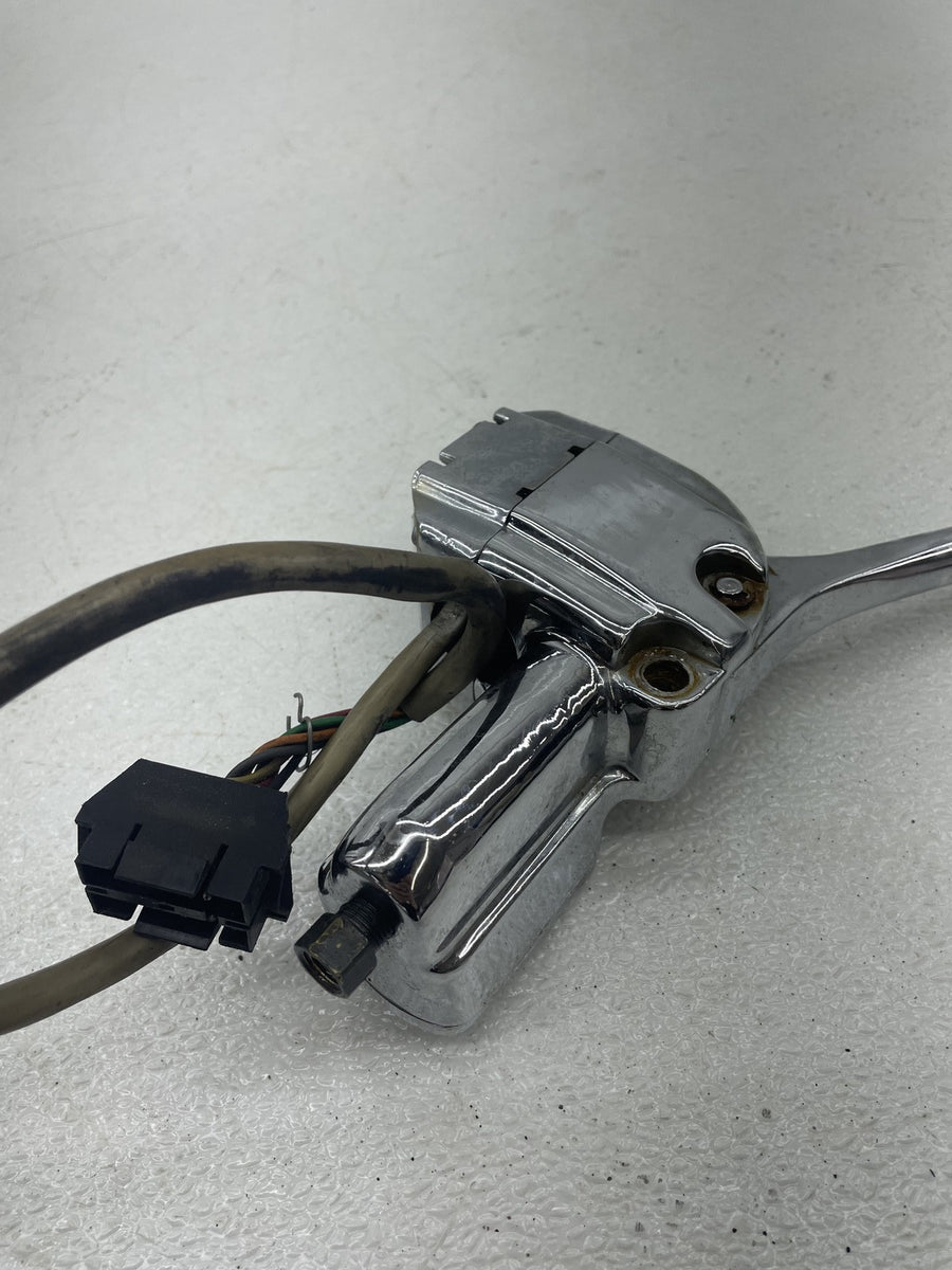 81 HARLEY-DAVIDSON TOUR GLIDE FLT FRONT BRAKE MASTER CYLINDER ON OFF KILL SWITCH