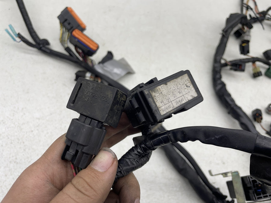06-07 SUZUKI GSXR600 MAIN ENGINE WIRING HARNESS MOTOR WIRE LOOM