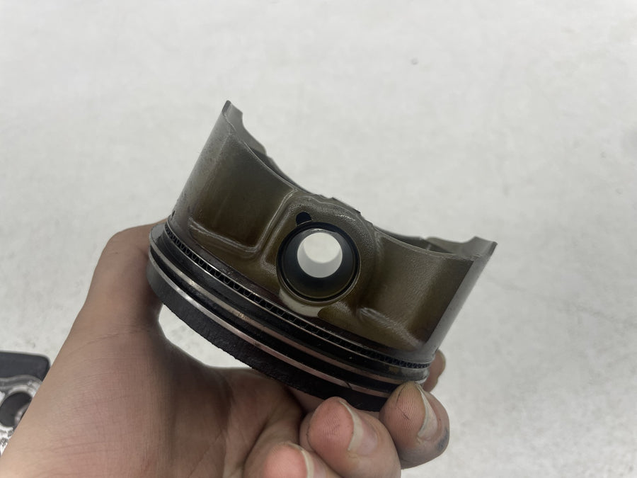 99-09 YAMAHA V STAR 1100 XVS1100A CLASSIC ENGINE MOTOR REAR PISTON CYLINDER