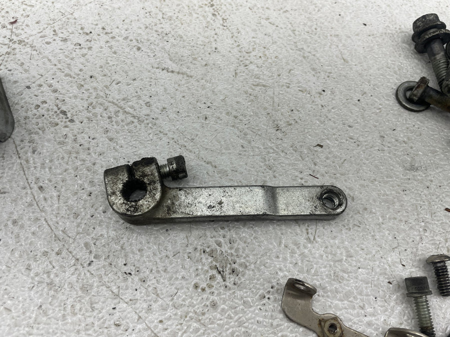 00-05 HARLEY-DAVIDSON DYNA LOW RIDER FXDL ENGINE PARTS HARDWARE LOT
