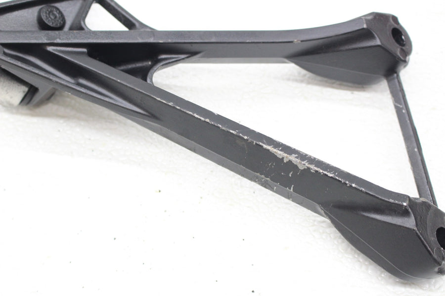 05 06 KAWASAKI NINJA ZX6R 636 REAR BACK PASSENGER PEG SET PAIR