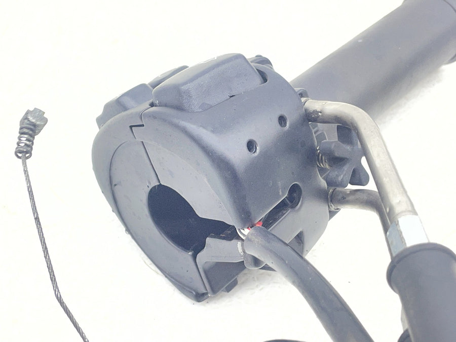 21-22 HARLEY-DAVIDSON IRON 883 XL883N RIGHT SWITCH CONTROL KILL OFF START SIGNAL